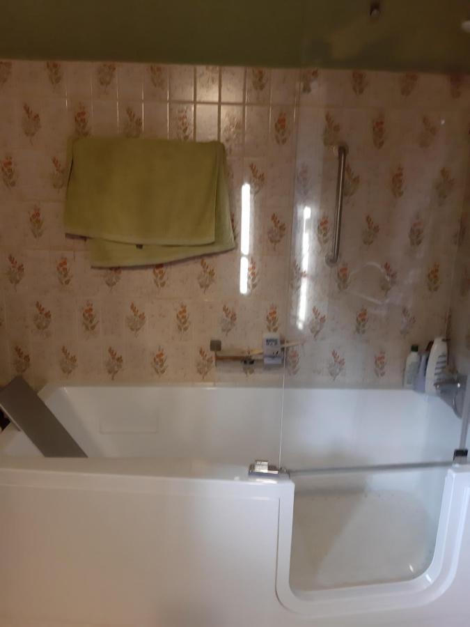 Chambres Chez Nanou Avec Petit Dejeuner Chimay Exterior foto